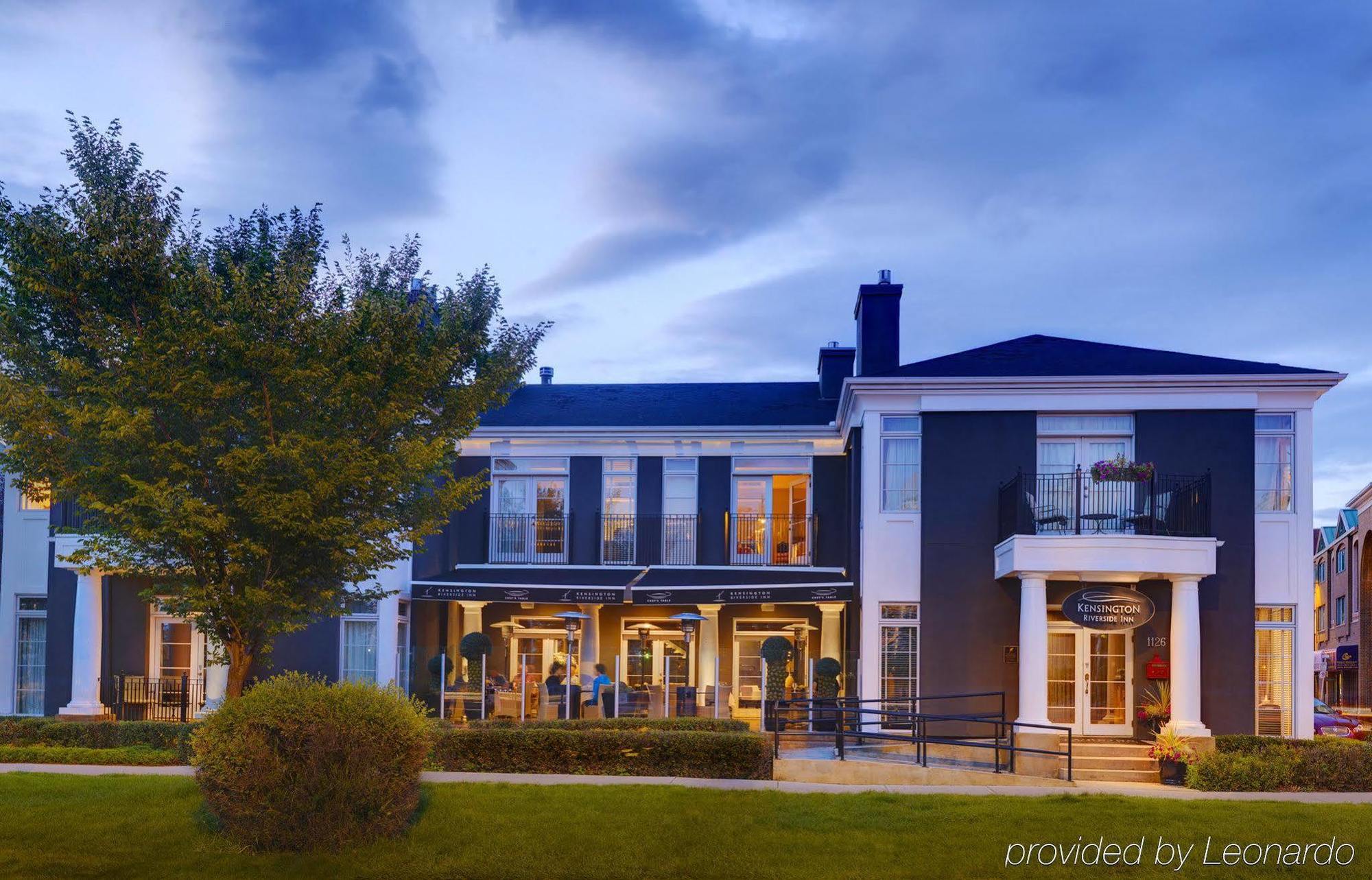 Hotel Arts Kensington YYC Exterior photo