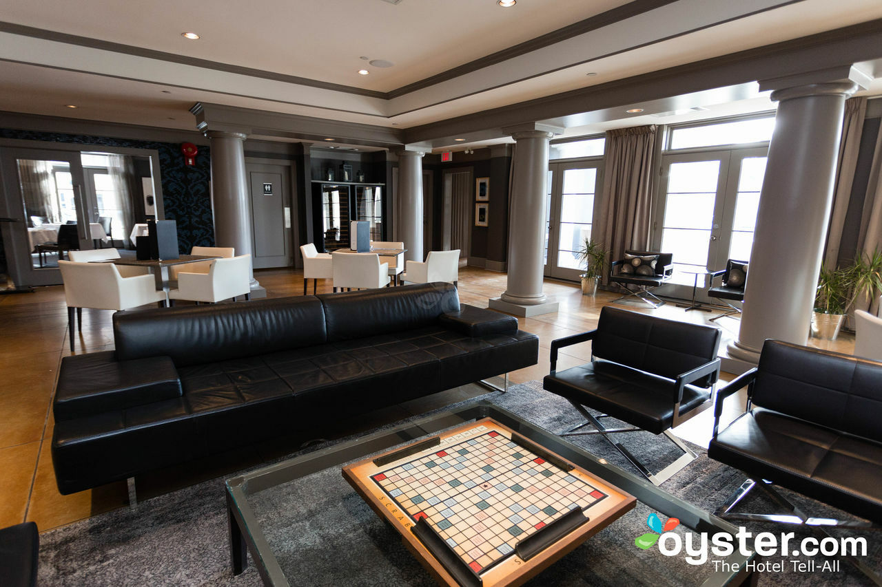 Hotel Arts Kensington YYC Exterior photo